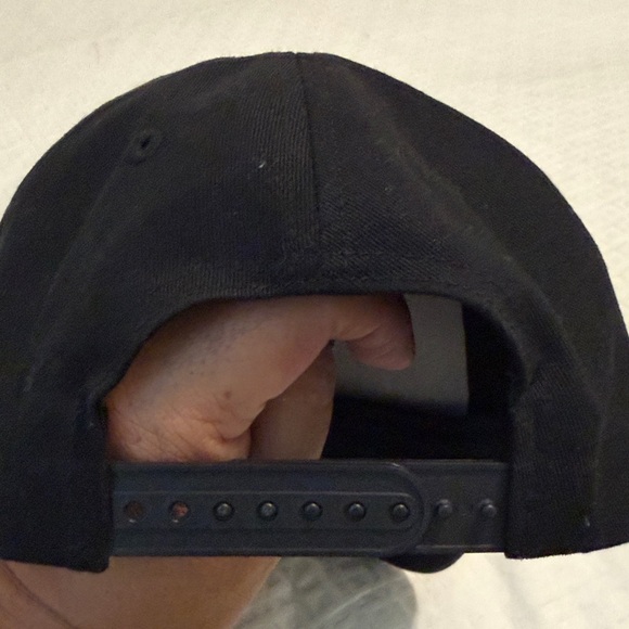 True Religion Black Cap - Picture 5 of 6